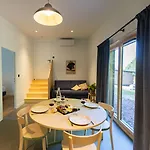 Hotel - De Lemptegy Saint-Ours (Puy-de-Dome)