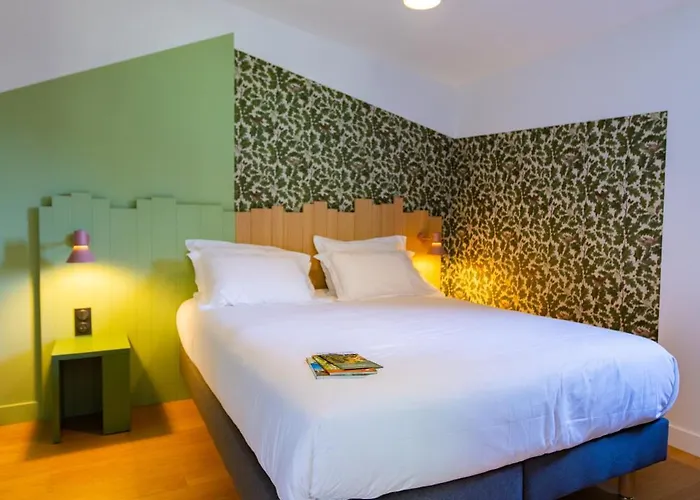 - De Lemptegy Saint-Ours (Puy-de-Dome)