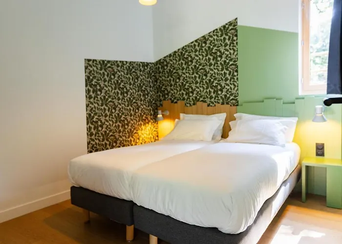 Hotell - De Lemptegy